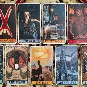 Image de couverture pour le Cours en ligne Explorez Votre Destin avec Notre Cabinet de Voyance Qui Recrute! 🔮🌟