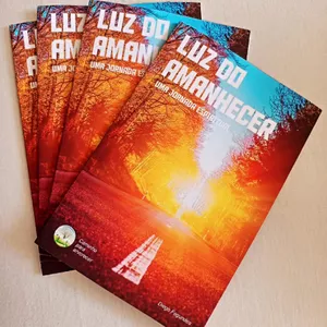 Imagem de capa para o Ebook Luz do Amanhecer - o primeiro passo sem esperar pela "hora certa"