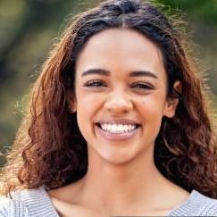 🔹Andrea Torres, Coordinadora de RR.HH.