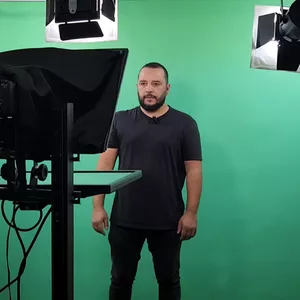 Imagem de capa para o Curso online Estúdios de gravações e Acessibilidade em Libras