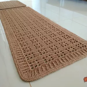 Imagem de capa para o Curso online JOGO DE TAPETE PARA COZINHA EM CROCHÊ: PASSO A PASSO EM VÍDEO AULA