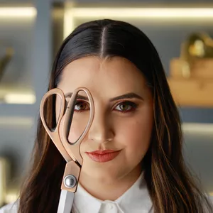 Imagem de capa para o Ebook Encontre seu Vestido Ideal: Ebook de Estilo para Noivas