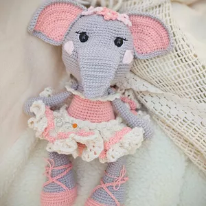 Imagem de capa para o Ebook Irina, a elefante bailarina!