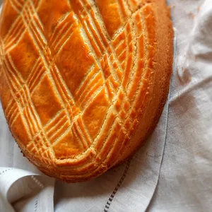 Imagem de capa para o Curso online Atelier de Confeitaria - Gâteau Basque