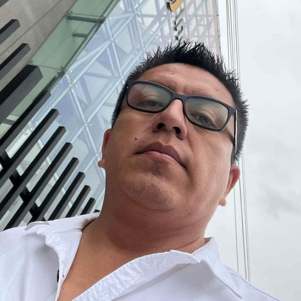Walter Saldaña de Perú
