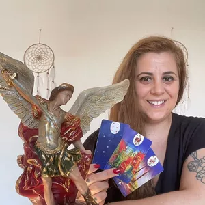 Imagem de capa para o Curso online  Baralho Cigano Curso