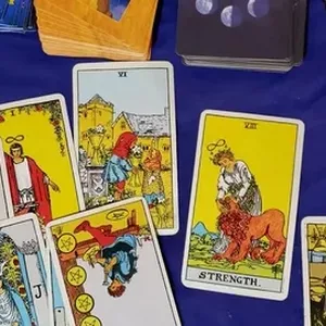 Imagen de portada para Curso online 🌟 Descubre el Tarot 0,40 Centimos 🌟