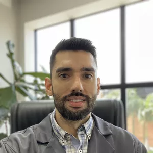 Imagem de capa para o Curso online LONGEVIDADE: VIVA COM MAIS SAÚDE E MENOS REMÉDIOS