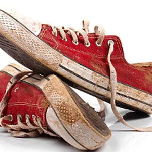 Imagen de portada para Curso online CUIDA TUS ZAPATILLAS