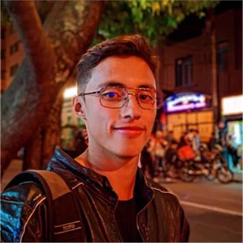 Andres Pérez, (Colombia)