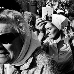 Imagen de portada para Curso online Imágenes en Resistencia la fotografía sulamericana ante las crisis