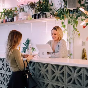 Imagem de capa para o Curso online Curso de Recepcionista