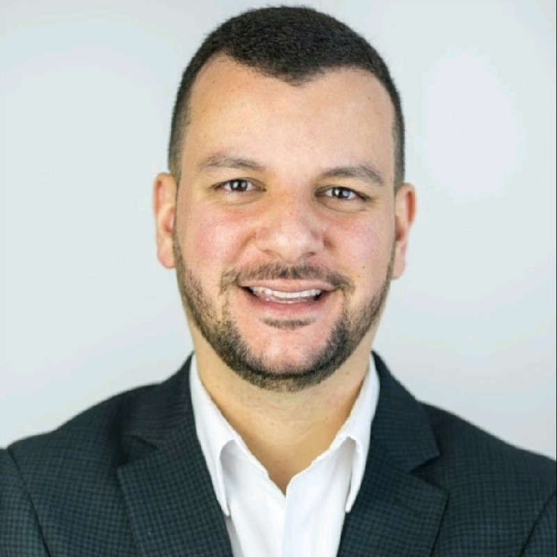 Leandro Araújo
