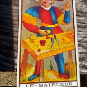 Imagen de portada para Ebook TAROT-MODULO 1-MAGO I+SACERDOTISA II...