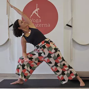 Imagem de capa para o Curso online Yoga Materna na Gestação e Pós-Parto