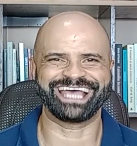 Professor Dielvenis