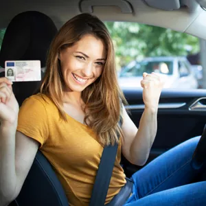 Imagem de capa para o Curso online PACOTE PRIMEIRA HABILITAÇÃO (A) MOTO - PARAUAPEBAS