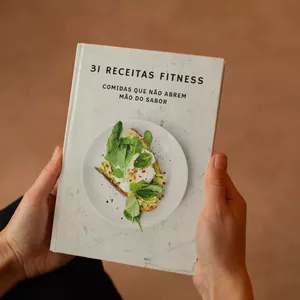 Imagem de capa para o Ebook 31 Receitas Fitness: Comidas que não abrem mão do sabor