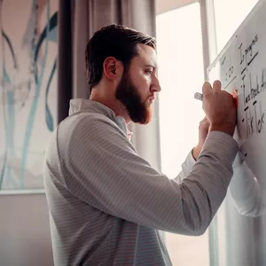 Imagem de capa para o Ebook Seja seu próprio chefe