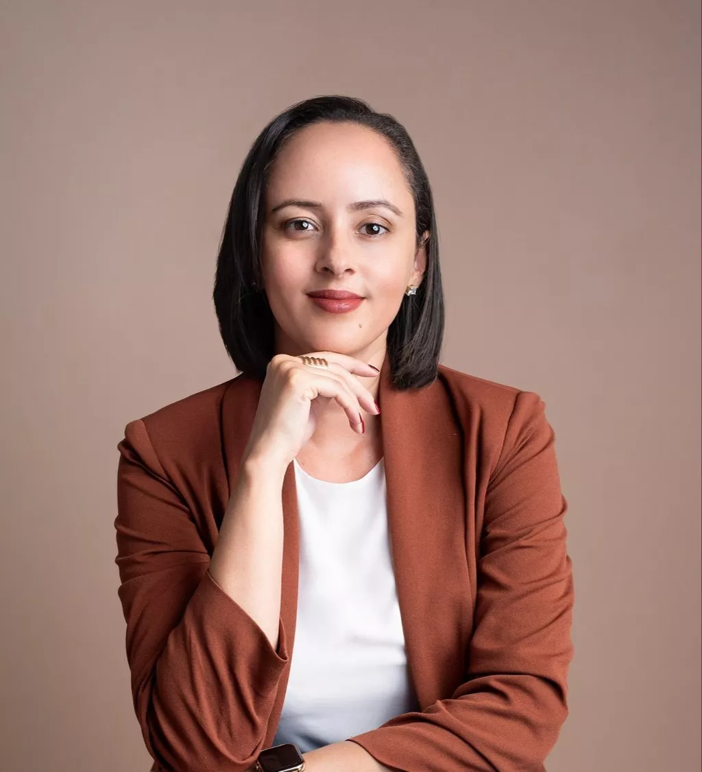Grazi Carvalho