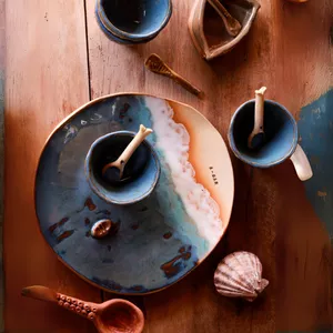 Imagem de capa para o Curso online A-mar: Esmaltação e Criação