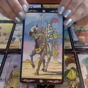 Imagen de portada para Curso online VIDENTES LORENA LA REAL TU TAROTISTA Y EN TENERIFE CONFIANZA TOTAL