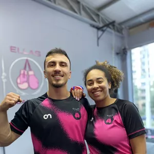 Imagem de capa para o Curso online Ellas Muay Thai Em Casa