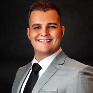 Imagem de capa para o Curso online Curso Prático de Direito do Consumidor com o Prof. Caio de Luccas