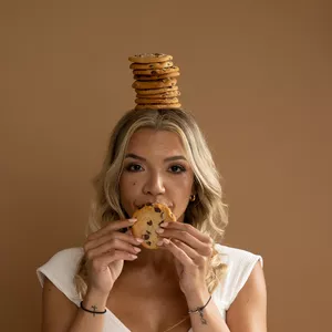 Imagen de portada para Curso online Cómo Generar Ingresos en la Industria Gastronómica:  Empieza a Preparar Postres para Eventos 