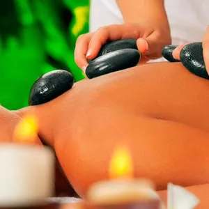 Imagem de capa para o Curso online FORMAÇÃO EM MASSAGEM COM PEDRAS QUENTES - COM CERTIFICADO