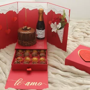 Imagem do curso Curso de Cartonagem - Caixa de Festa Surpresa