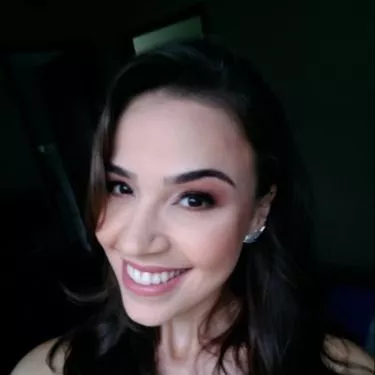 Flávia Carnevalli