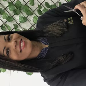 Imagem de capa para o Curso online CURSO ON-LINE DE CORTE DE CABELO DO ZERO AO AVANÇADO.