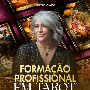 Imagem de capa para o Curso online FORMAÇÃO COMPLETA EM TAROT - Método Autoral com foco Terapêutico