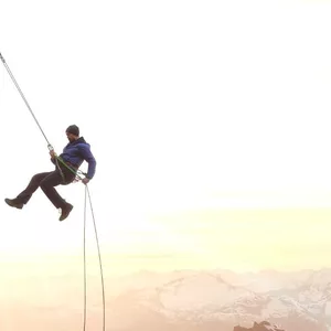 Imagen de portada para Curso online ¡|Guía de Escalada en Montaña