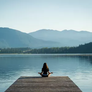 Imagen de portada para Curso online Brilla con Luz Propia: Un Viaje hacia el Amor Propio
