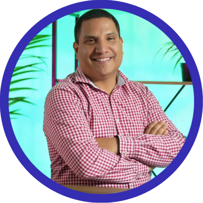 🔹LUIS QUIROZ
