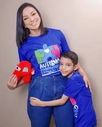 Marta, mãe atípica do Dudu (criança autista)
