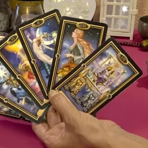 Imagen de portada para Curso online Descubre el Poder del Tarot en Elda