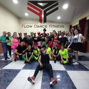 Imagen de portada para Curso online Clases de baile 