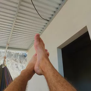 Cover image for Online course Feet photo