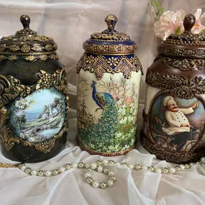 Imagem de capa para o Curso online Técnicas em Potes e Garrafas" com Alcinéia Moreira