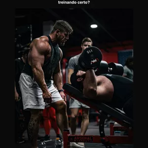 Imagem de capa para o Ebook Hipertrofia Travada: Por que você não ganha massa mesmo comendo e treinando certo?