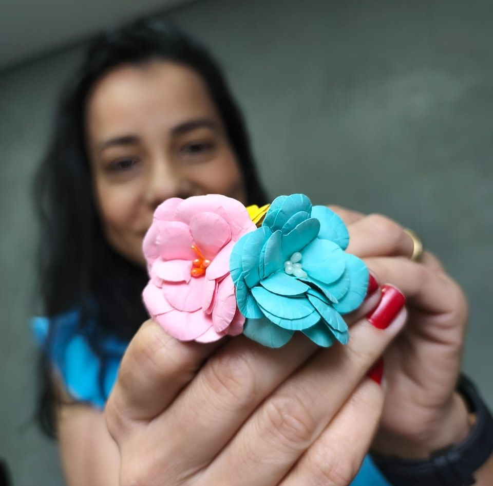 Eu amo flores em papeis