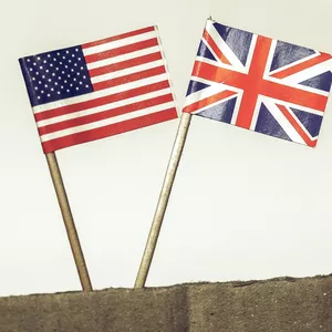 Imagem do curso Inglês Dual: Britânico ???????? e Americano ???????? Descomplicado