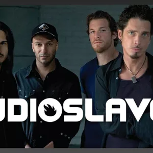 Imagem de capa para o Ebook Livro de Tablaturas e Partituras Para Guitarra - Audioslave