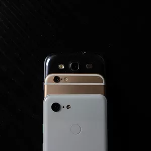 Imagen de portada para Ebook Cómo elegir el teléfono móvil perfecto para tus necesidades