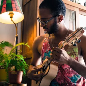 Imagem de capa para o Curso online Ouvido 100 Limites