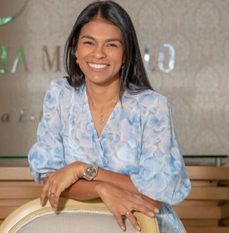 Drª MARYI LILY LOPEZ GUERRA  Dermatologista na Colômbia 