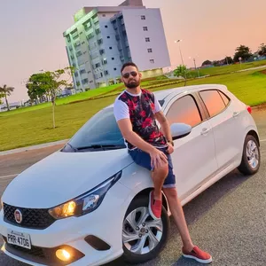 Imagem de capa para o Ebook Como comprei um carro Zero com salário de professor antes dos 25.